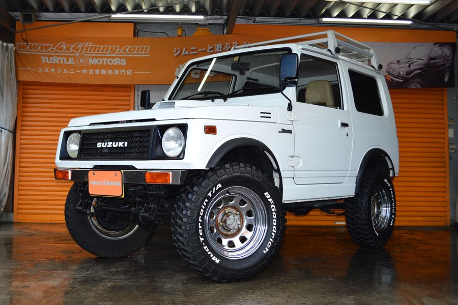 平成６年式ＪＡ１１Ｖ ＨＣターボのカスタム車が入庫しました。 スペリアホワイトのオートマチック車です。