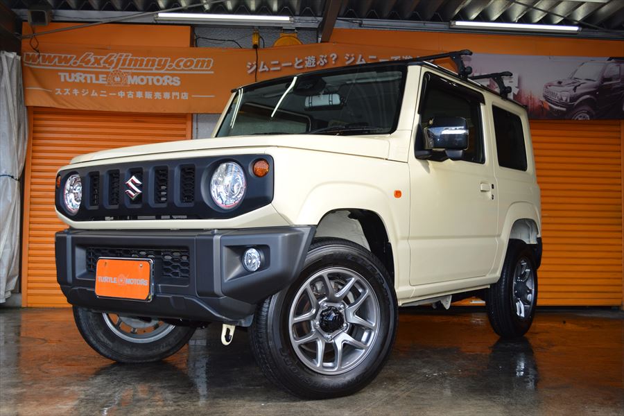 令和２年式ＪＢ６４Ｗ ＸCターボのお買い得車が入庫しました。シフォンアイボリーツートンのオートマチック車です。