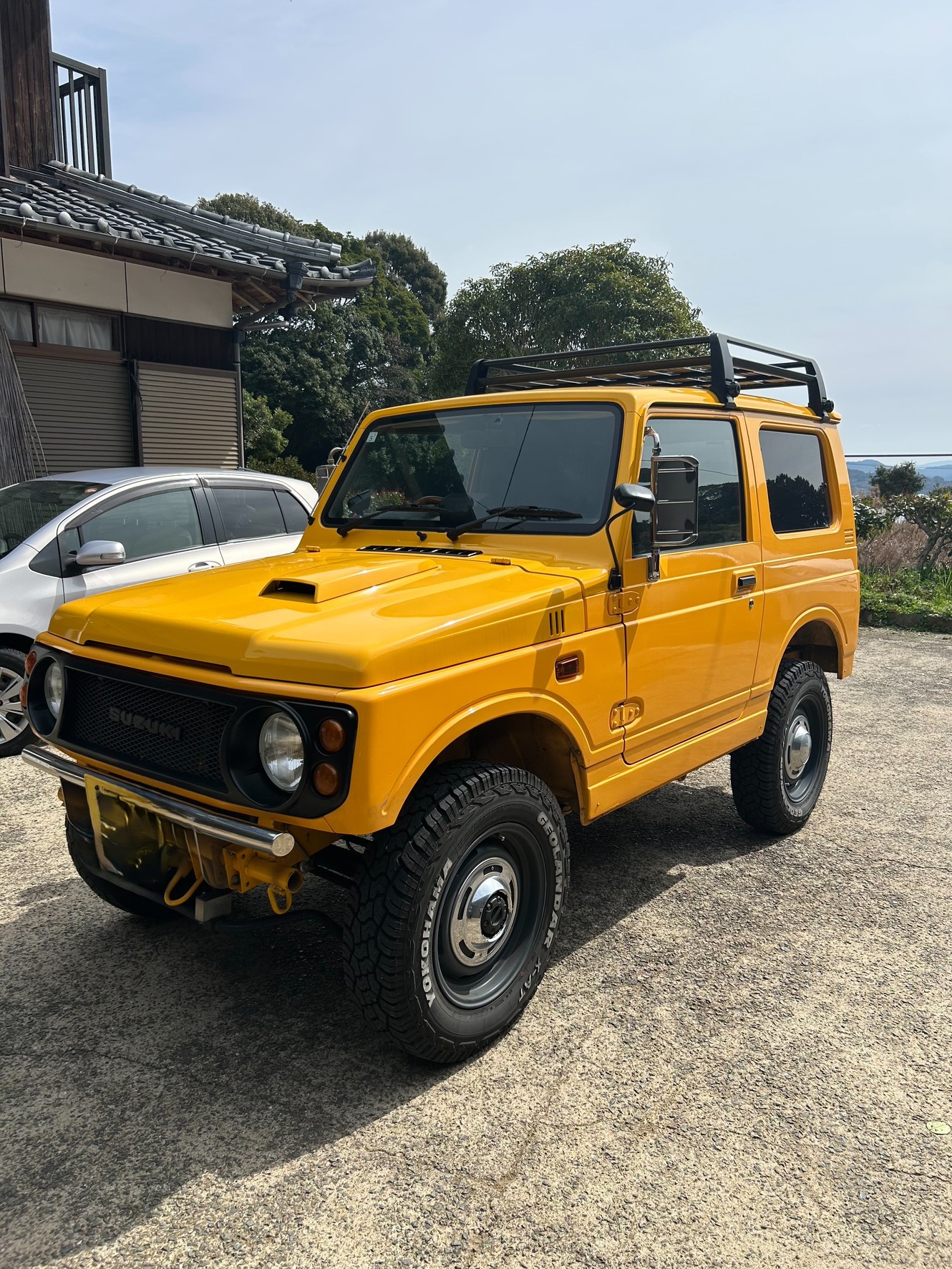 平成７年式ＪＡ２２Wのカスタム車が入庫しました。キャメルイエローのオートマチック車です。